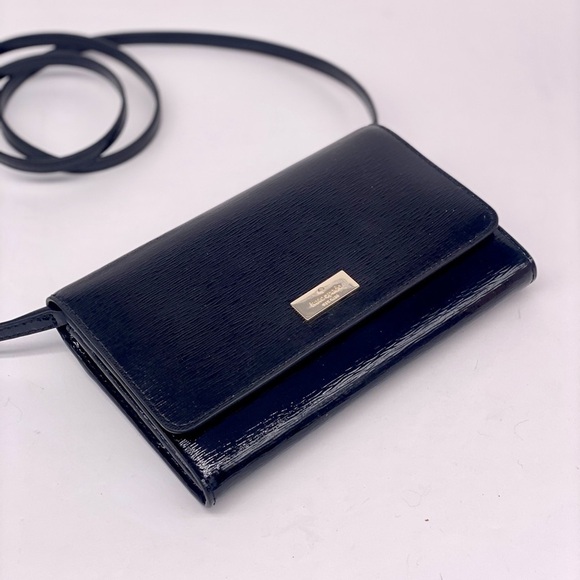 Kate Spade Sleek Black Crossbody Bag - Picture 10 of 16